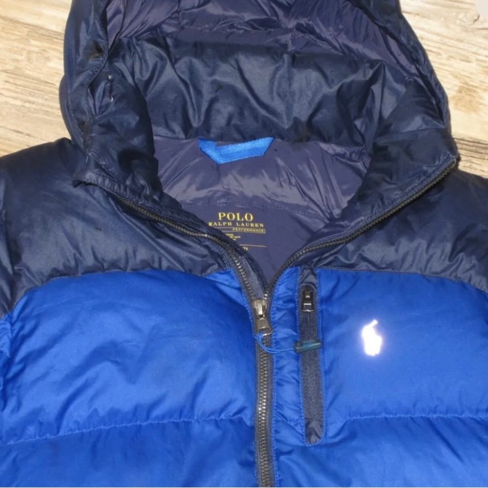 Ralph Lauren Polo Boys Puffer jacket size 10-12 Like New